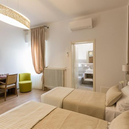Villa Cavour Comacchio Szoba fotó
